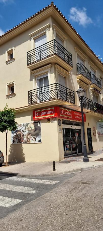 Vivienda Calle Goya 2 Фуeнхирола Екстериор снимка