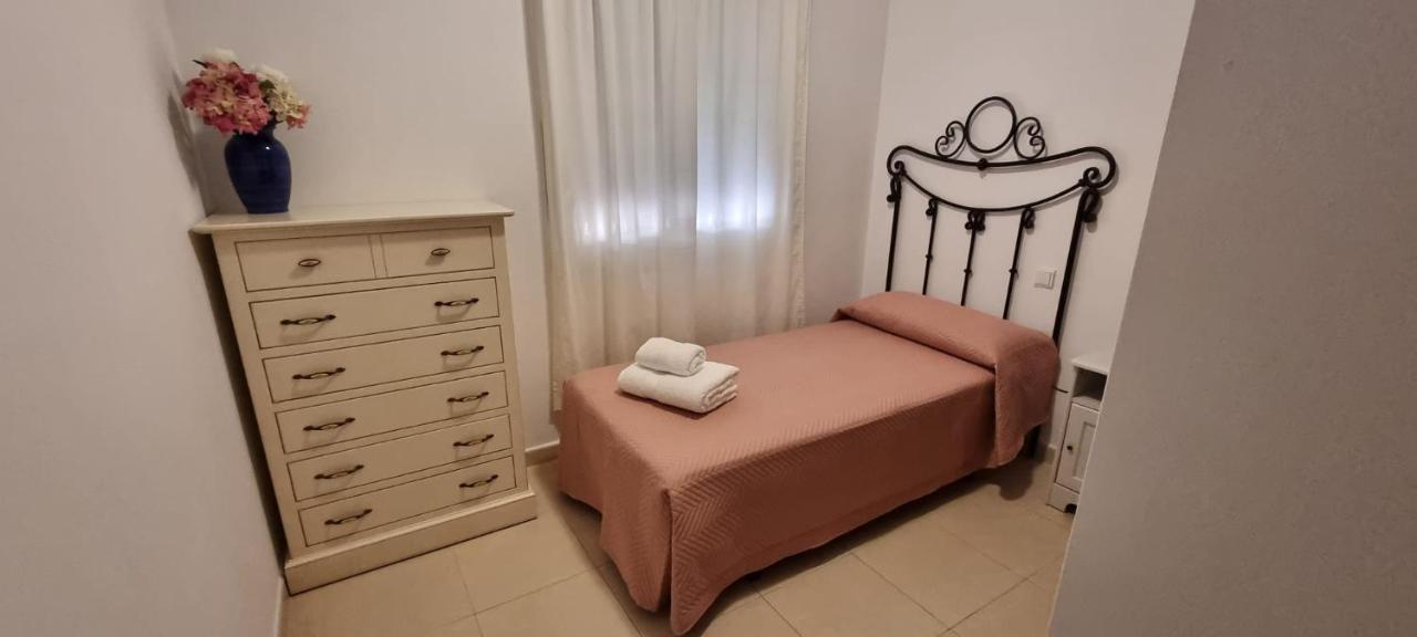 Vivienda Calle Goya 2 Фуeнхирола Екстериор снимка