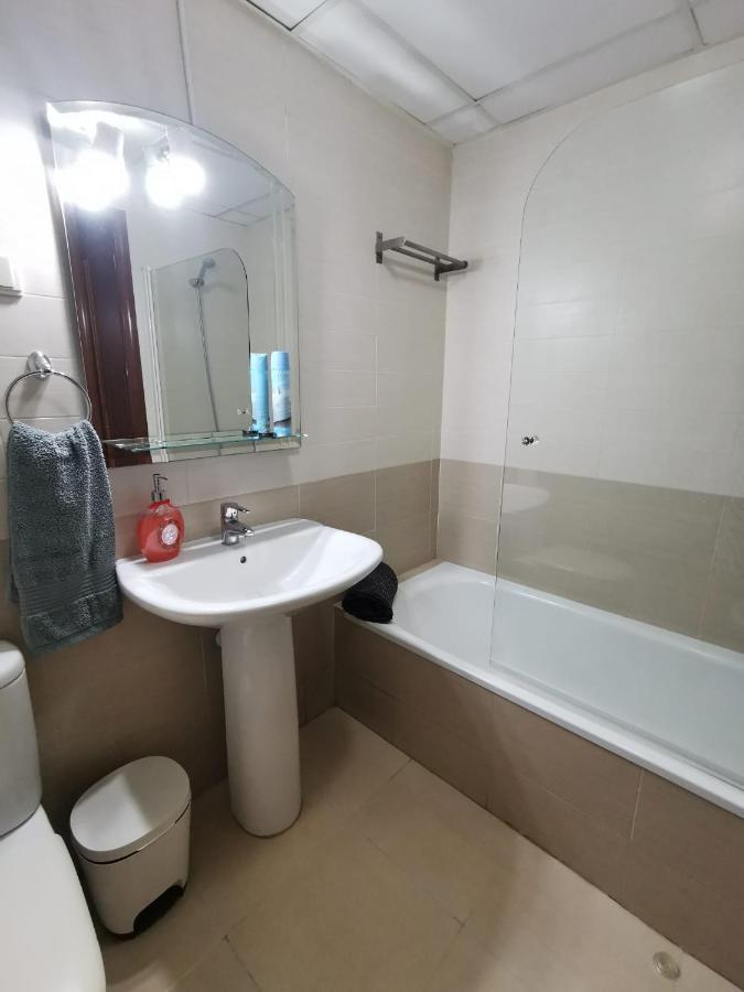 Vivienda Calle Goya 2 Фуeнхирола Екстериор снимка